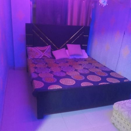 Aj Room Service Civic Center Rawalpindi Extérieur photo