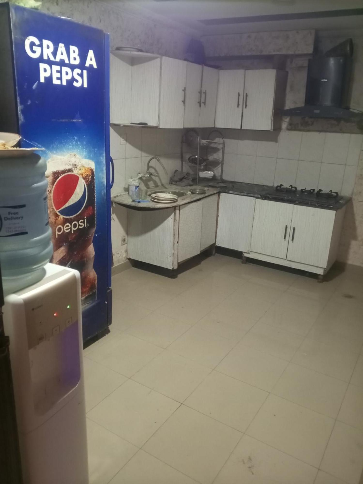 Aj Room Service Civic Center Rawalpindi Extérieur photo